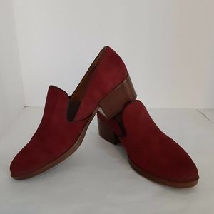 Sofft Leather Suede Merlot Slip on sz 7.5W Comfort, Classic, Versatile